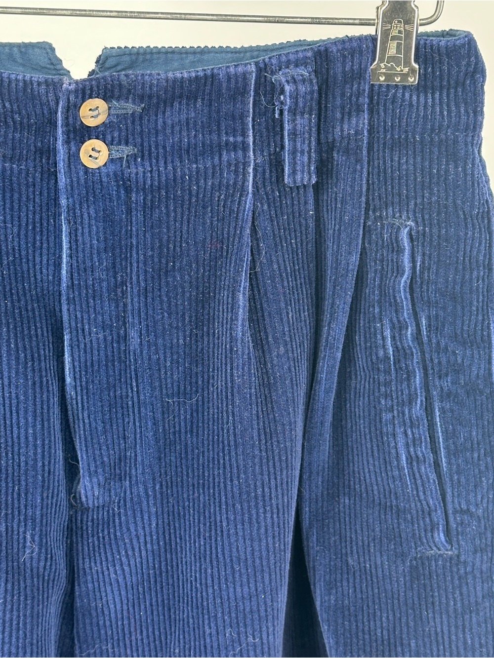 Vintage Women’s 8P Liz Claiborne Wide Wale Corduroy Trousers in Navy Blue - Picture 2 of 8